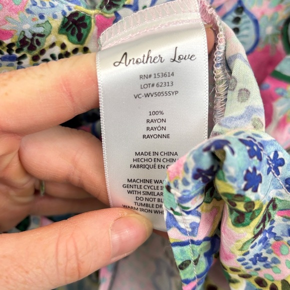 Another Love White and Pink Flutter Sleeve Blouse - Picture 4 of 4